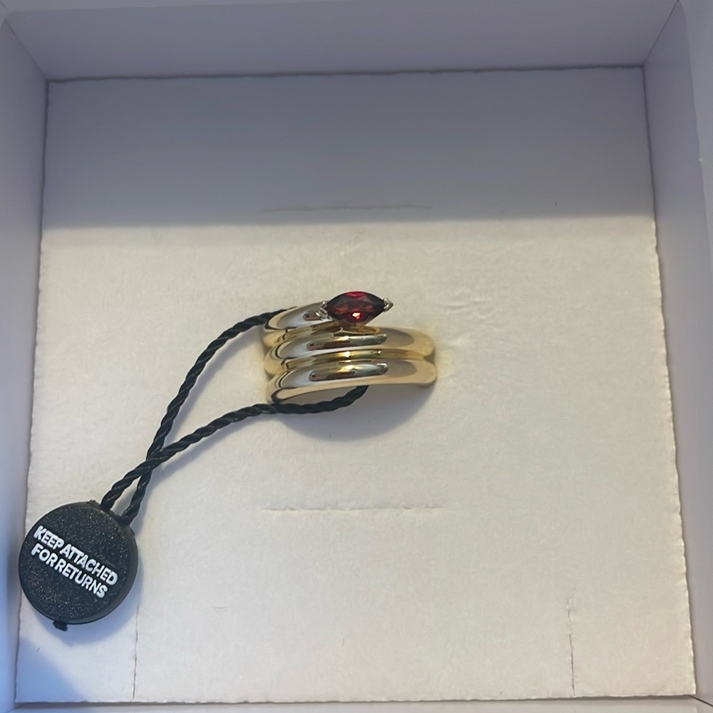 Boa Gemstone Coil Ring, gold vermeil and garnet Mejuri size 5